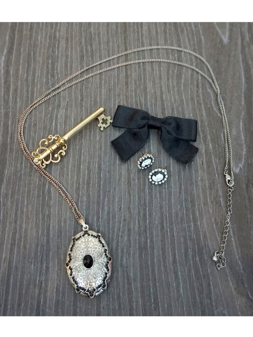 Bundle of H&M Accessories from 2009-2010